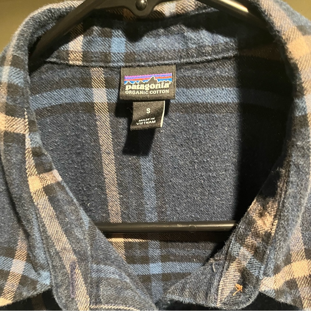 Patagonia small flannel